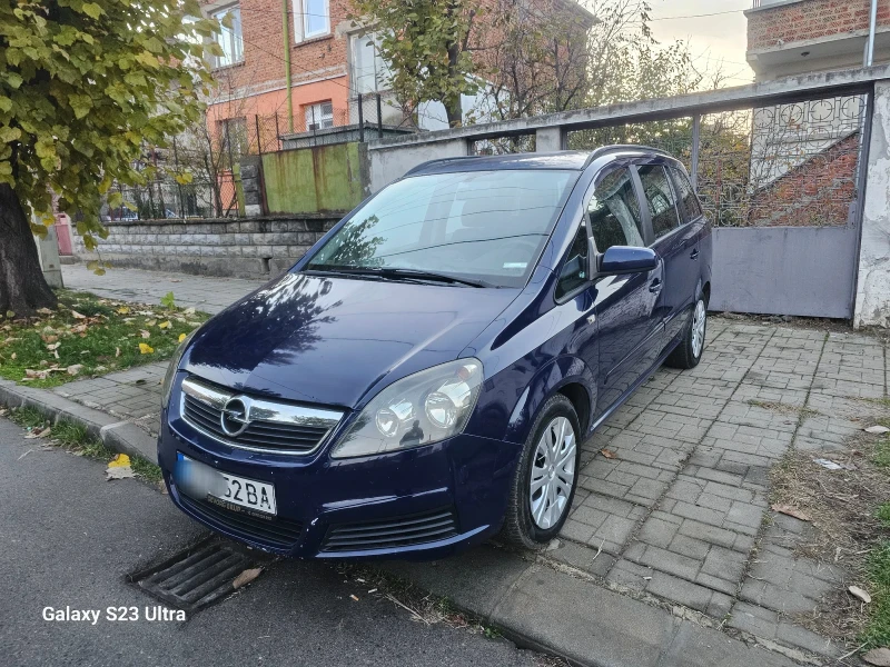 Opel Zafira 1, 9 CDTI , снимка 6 - Автомобили и джипове - 48047814