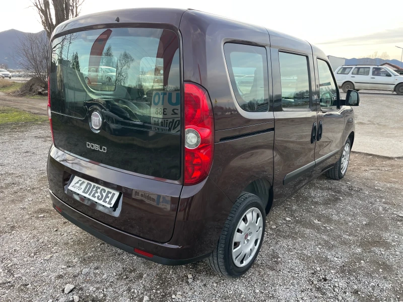 Fiat Doblo 1.6M-jet-105-ITALIA, снимка 8 - Автомобили и джипове - 48399338