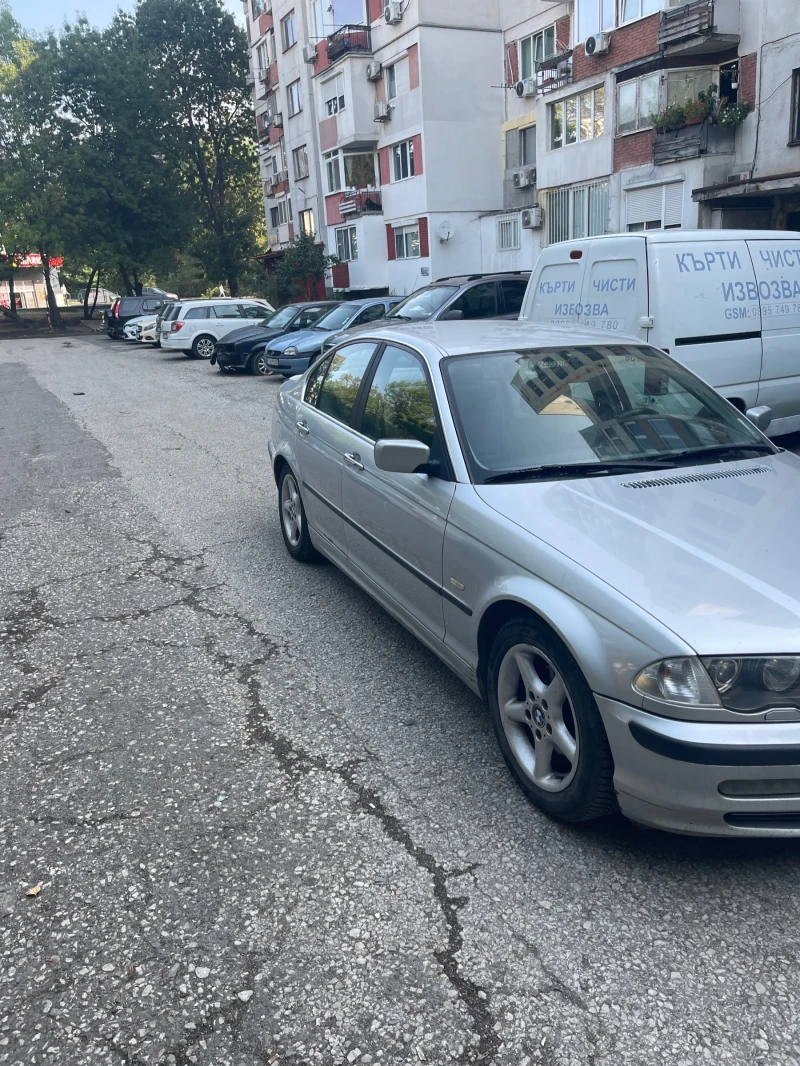 BMW 320 Много добро състояние , снимка 2 - Автомобили и джипове - 48554468