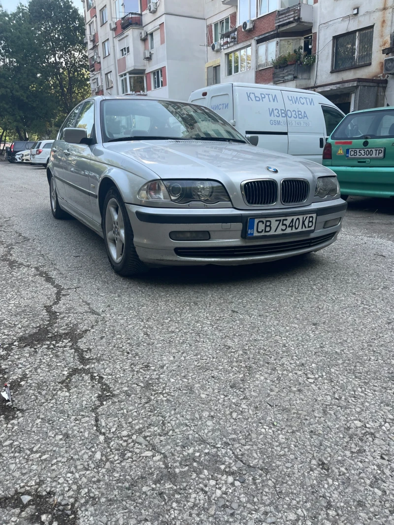 BMW 320 Много добро състояние , снимка 1 - Автомобили и джипове - 48554468