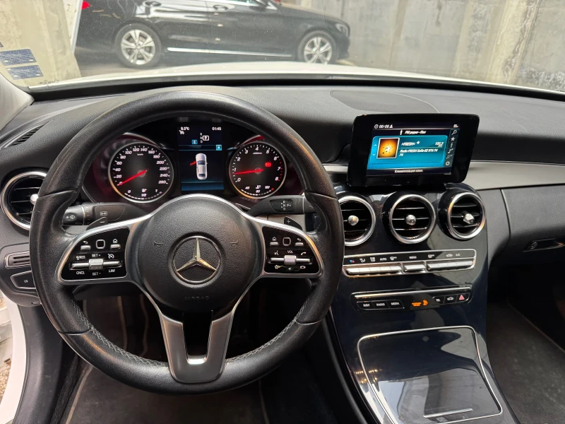 Mercedes-Benz C 180 AMG Facelift, снимка 15 - Автомобили и джипове - 48932969