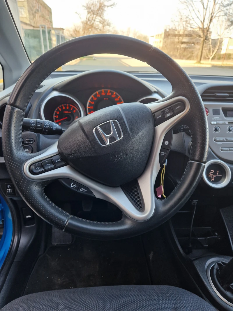 Honda Jazz Италия, снимка 12 - Автомобили и джипове - 49575097