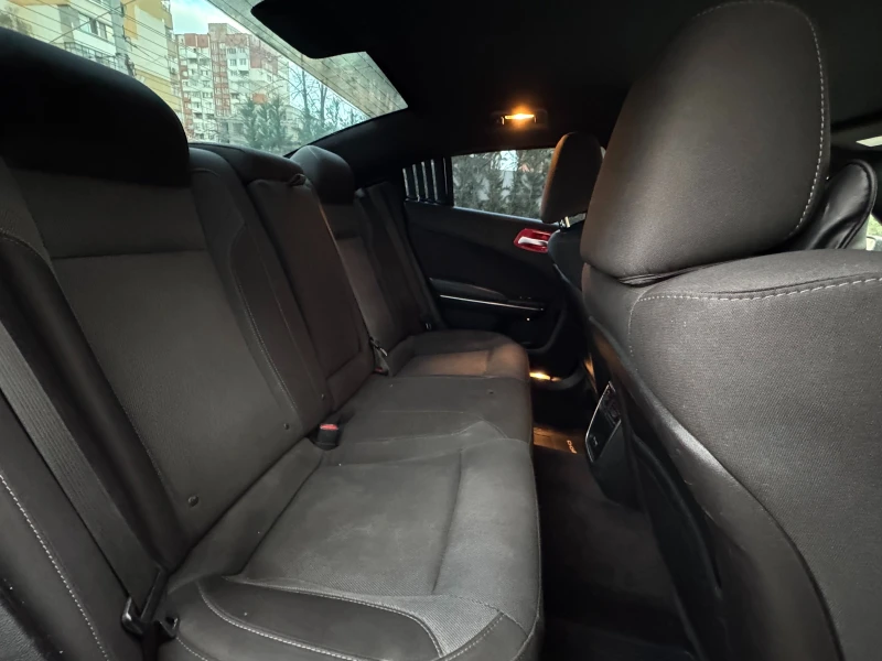 Dodge Charger 3.6 GT| ПОДГРЕВ| KEYLESS| BLACK| , снимка 10 - Автомобили и джипове - 52384173