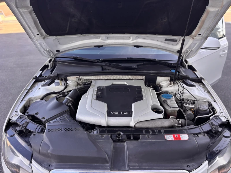 Audi A4, снимка 15 - Автомобили и джипове - 52393222