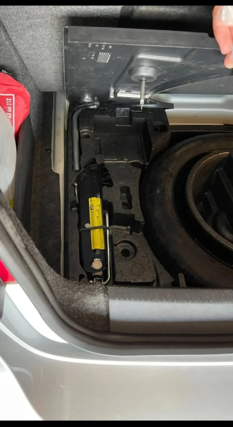 VW Passat, снимка 12 - Автомобили и джипове - 52667219