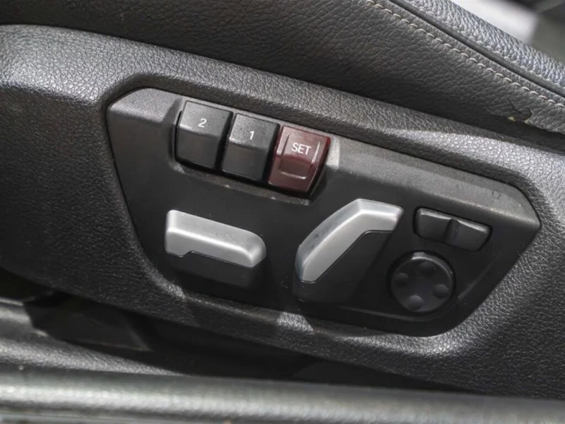 BMW 340 i xDrive M ПОДГРЕВ ВОЛАН БЕЗ ТЪРГ РЪЧКА, снимка 10 - Автомобили и джипове - 52672724