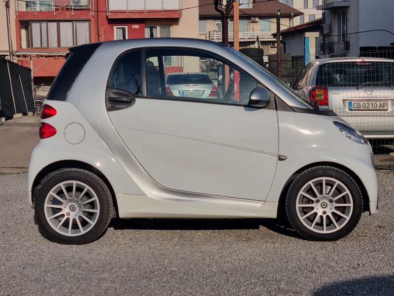 Smart Fortwo ELECTRIC DRIVE, снимка 8 - Автомобили и джипове - 52848452