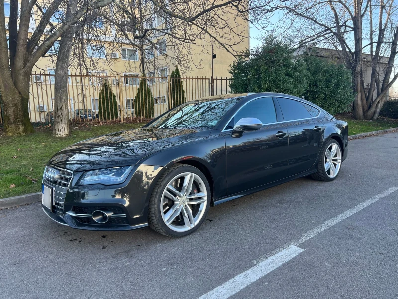 Audi S7 QUATTRO V8 TFSI