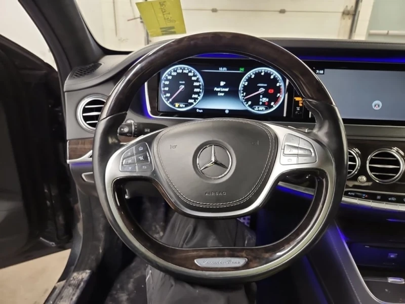 Mercedes-Benz S 550 CARFAX, снимка 11 - Автомобили и джипове - 53443210