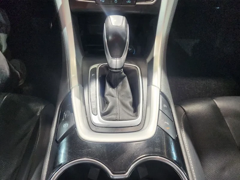 Ford Mondeo 2.0 TDCI Trendy, снимка 16 - Автомобили и джипове - 53718130