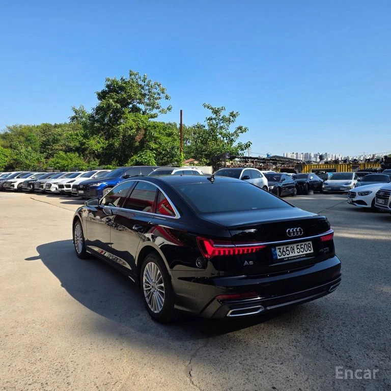 Audi A6 45TFSI* MATRIX* ОБДУХВАНЕ* ДИСТРОНИК* ХЕДЪП* 360КА, снимка 4 - Автомобили и джипове - 55395581