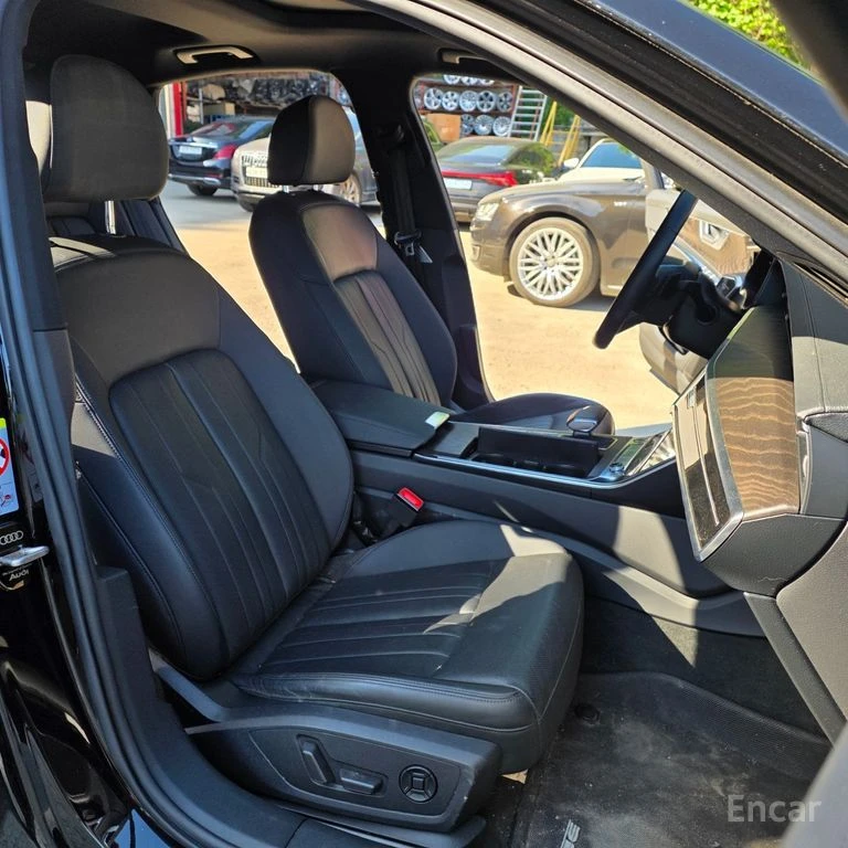 Audi A6 45TFSI* MATRIX* ОБДУХВАНЕ* ДИСТРОНИК* ХЕДЪП* 360КА, снимка 16 - Автомобили и джипове - 55395581