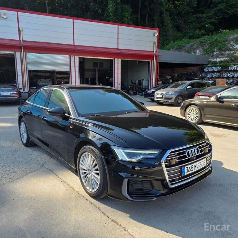 Audi A6 45TFSI* MATRIX* ОБДУХВАНЕ* ДИСТРОНИК* ХЕДЪП* 360КА, снимка 3 - Автомобили и джипове - 55395581