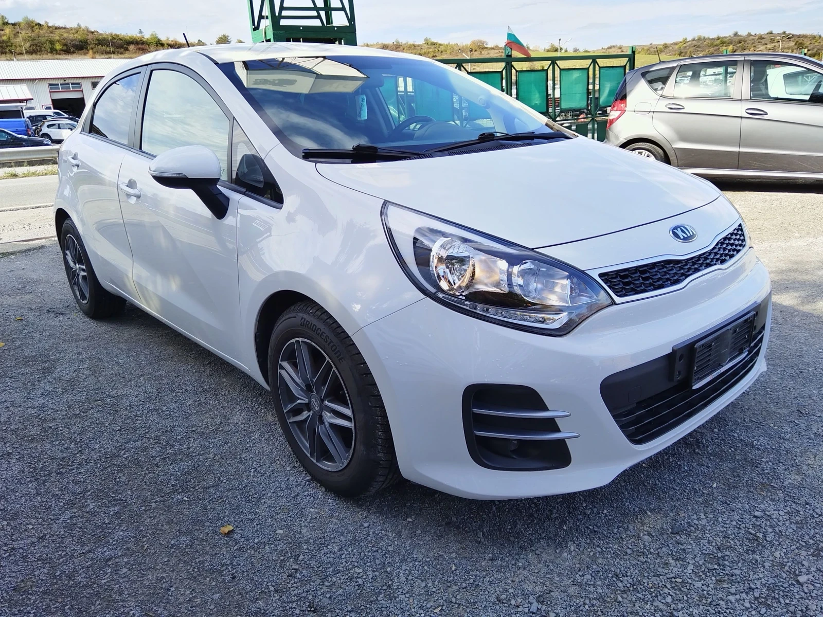 Kia Rio 1120k.evro6 Ful ekstri 6skorosti - изображение 3