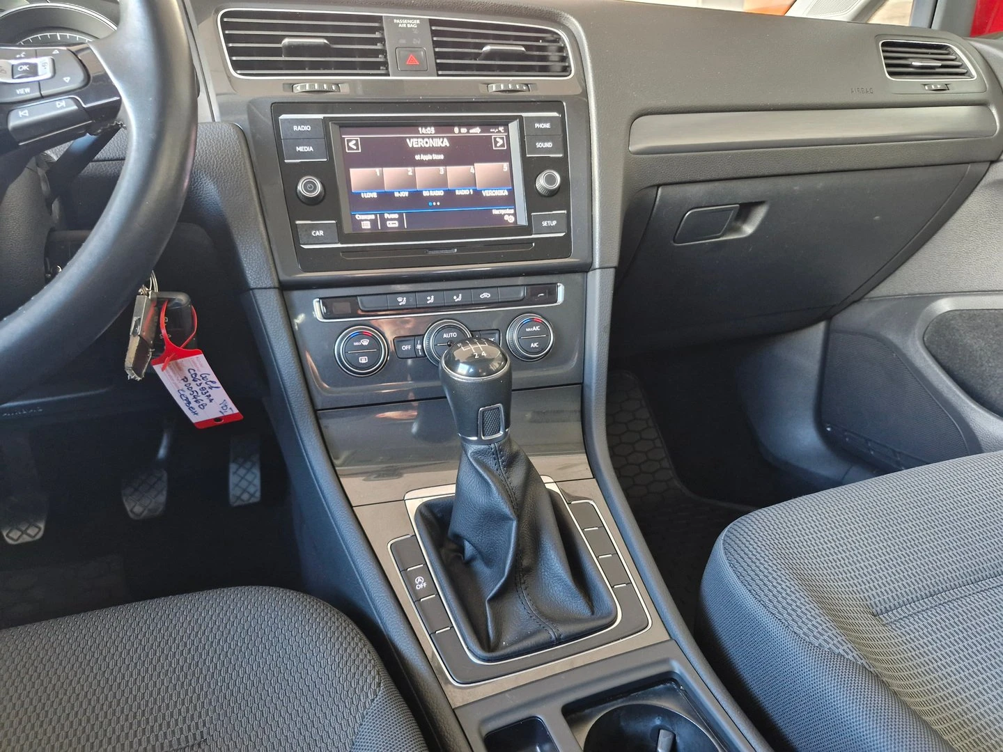 VW Golf Comfortline 1.6TDI BMT - изображение 5