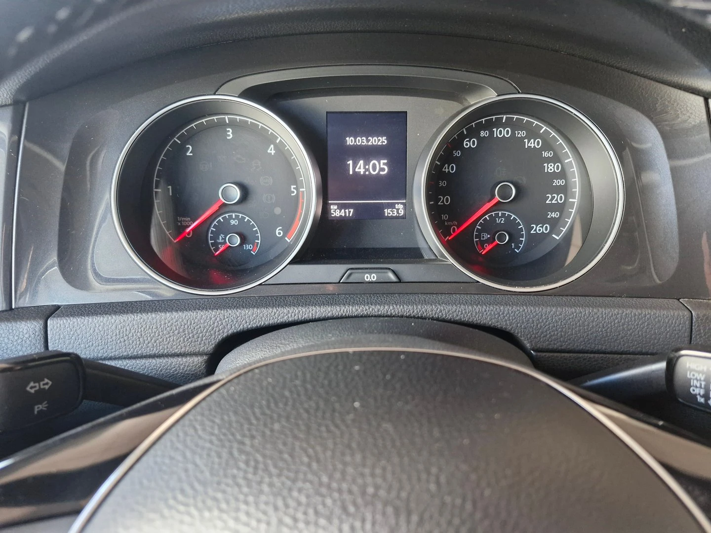 VW Golf Comfortline 1.6TDI BMT - изображение 10