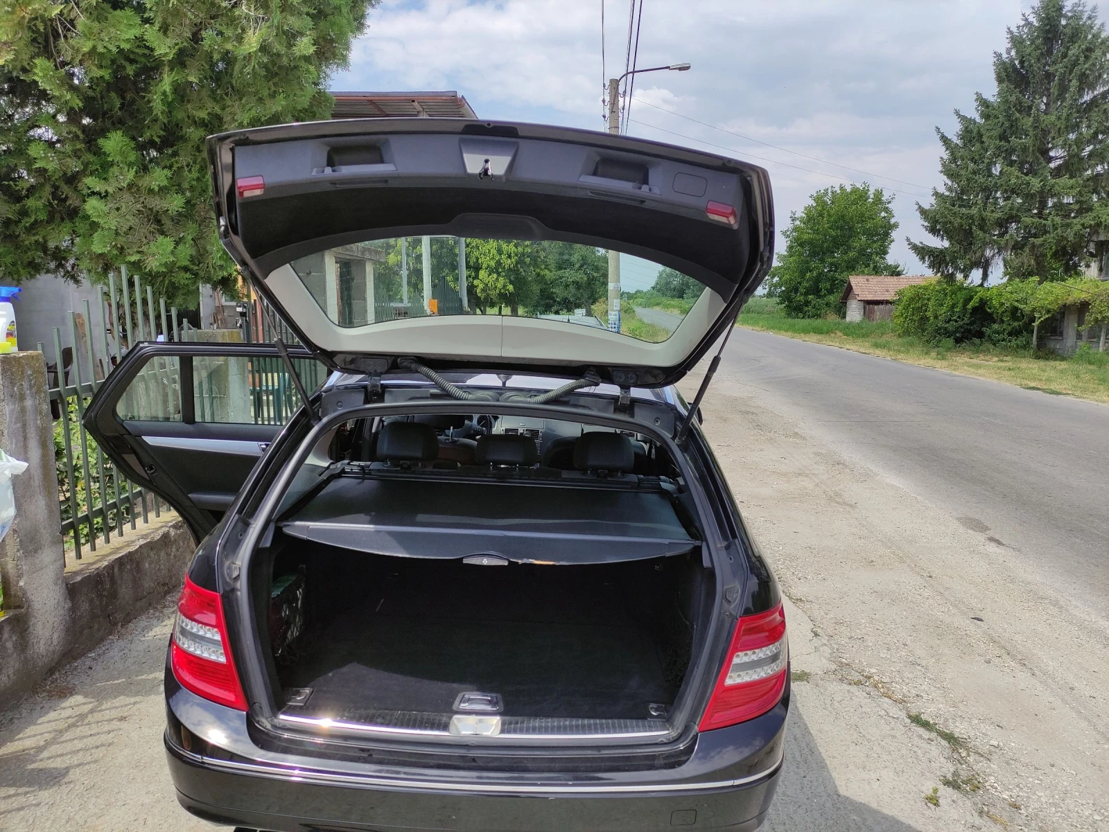 Mercedes-Benz C 180 Avangard - изображение 10
