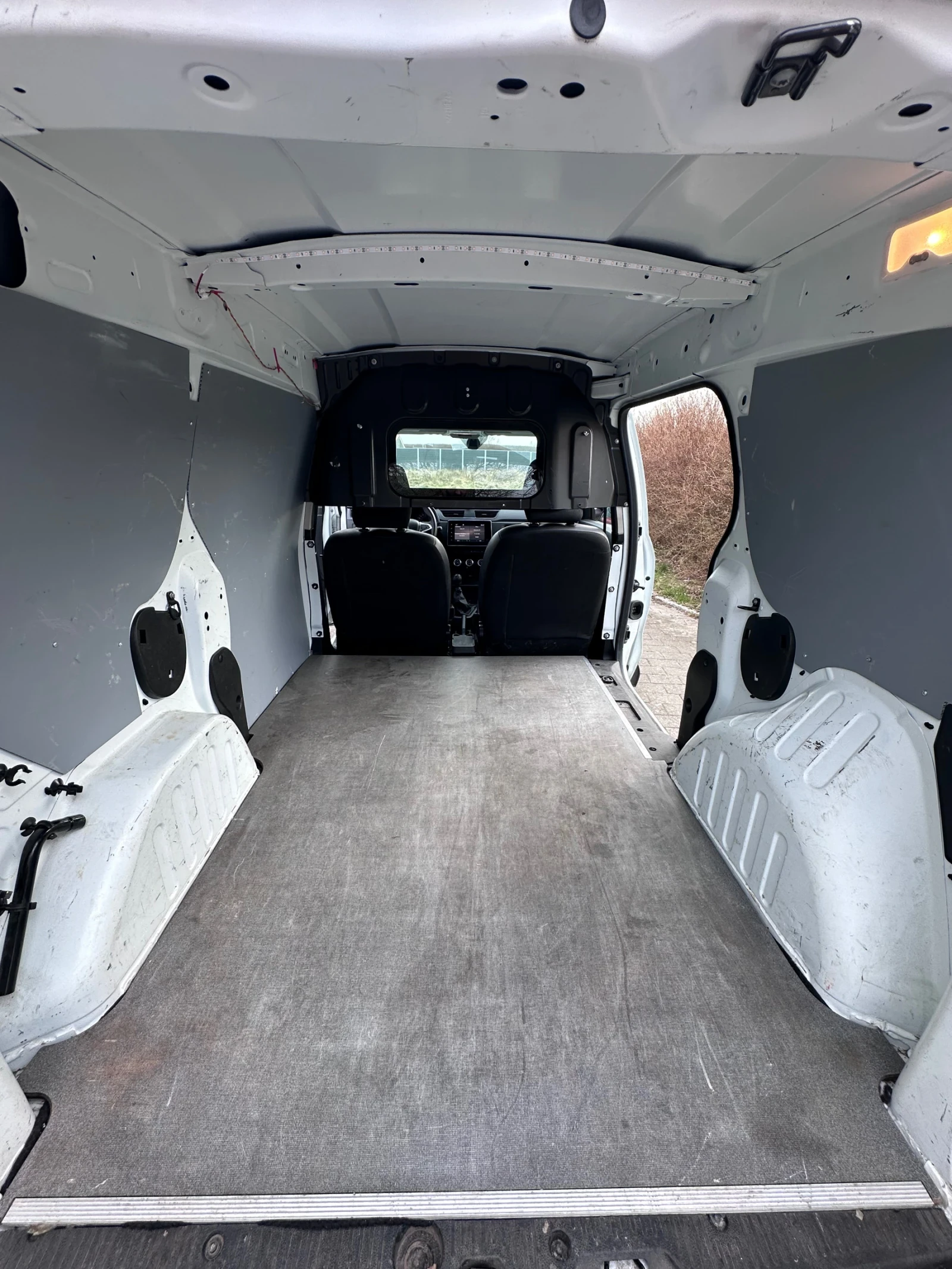 Renault Express 1.5 DCi 95 | Mobile.bg � ����������� 11