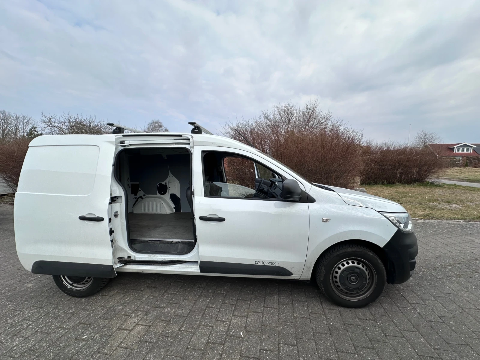 Renault Express 1.5 DCi 95 - изображение 7