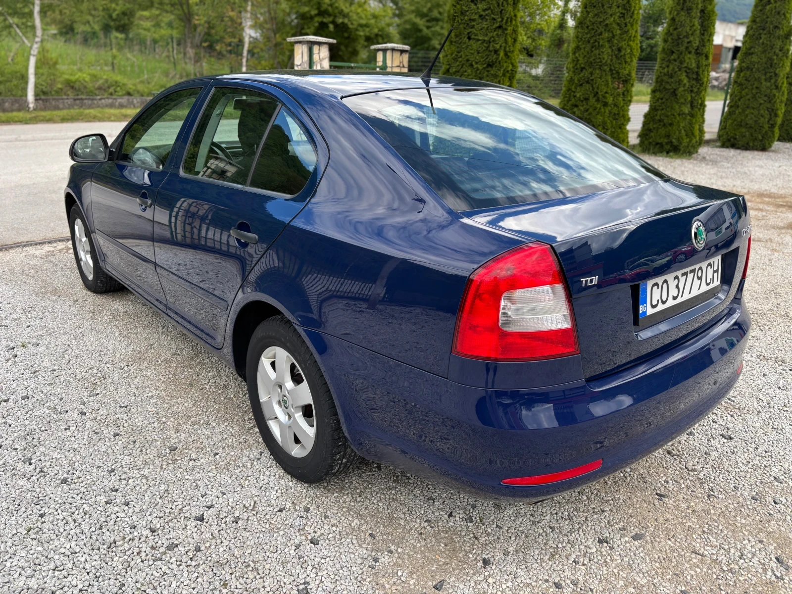 Skoda Octavia 1.6 TDI Euro 5a - изображение 10
