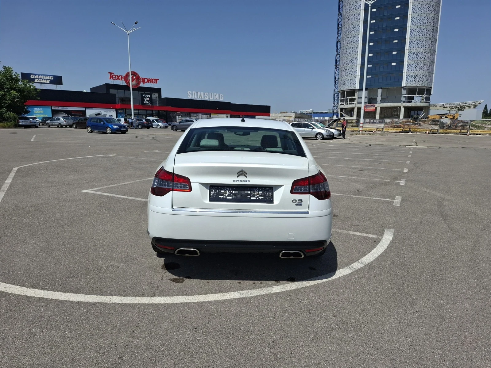 Citroen C5 3.0 HDI - изображение 8