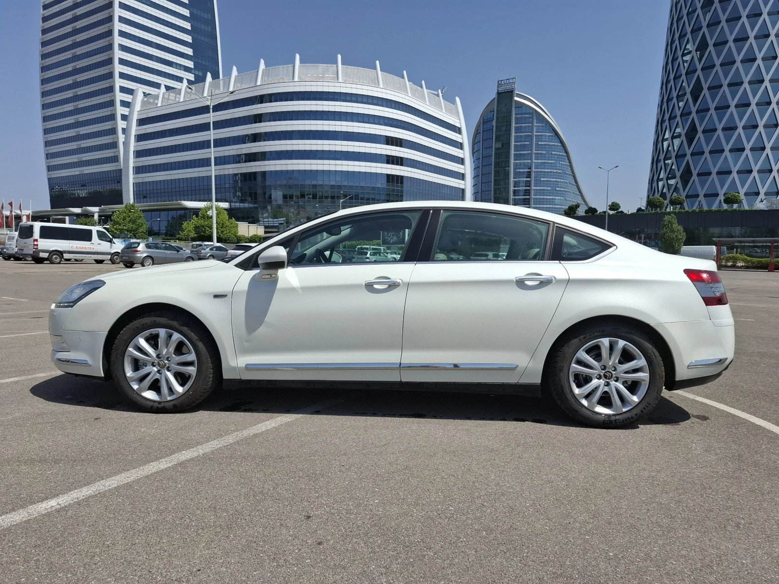 Citroen C5 3.0 HDI - изображение 6