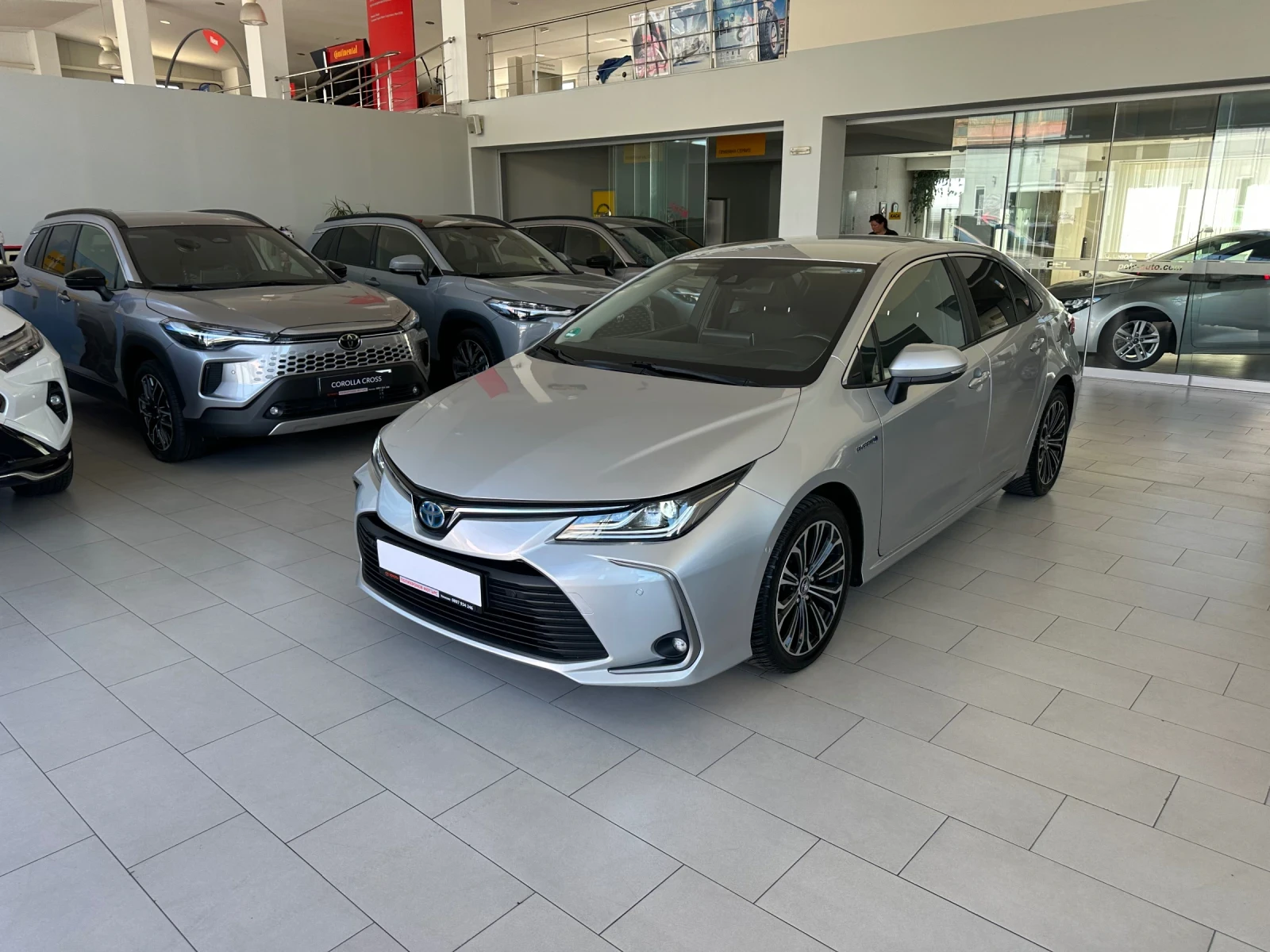 Toyota Corolla Executive Plus - изображение 2
