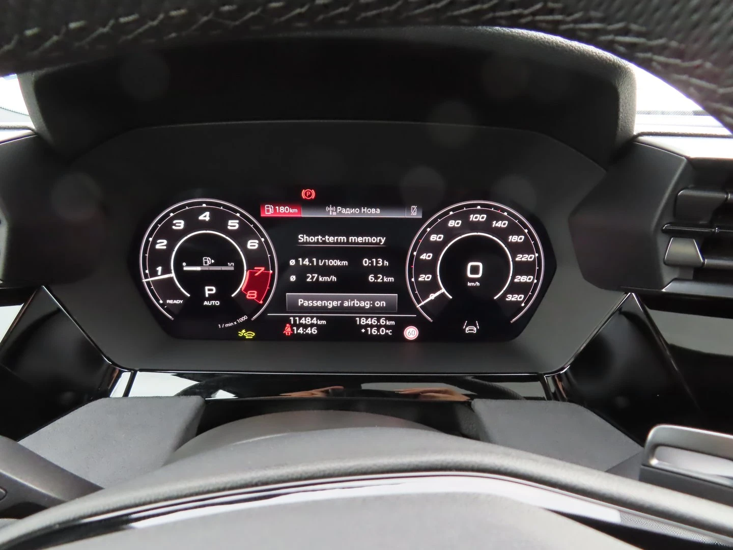 Audi Rs3 TFSI quattro - изображение 10