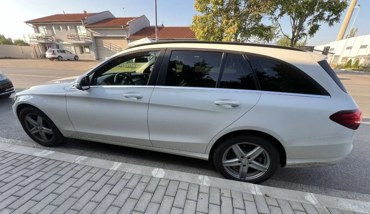 Mercedes-Benz C 180, снимка 5 - Автомобили и джипове - 53730724
