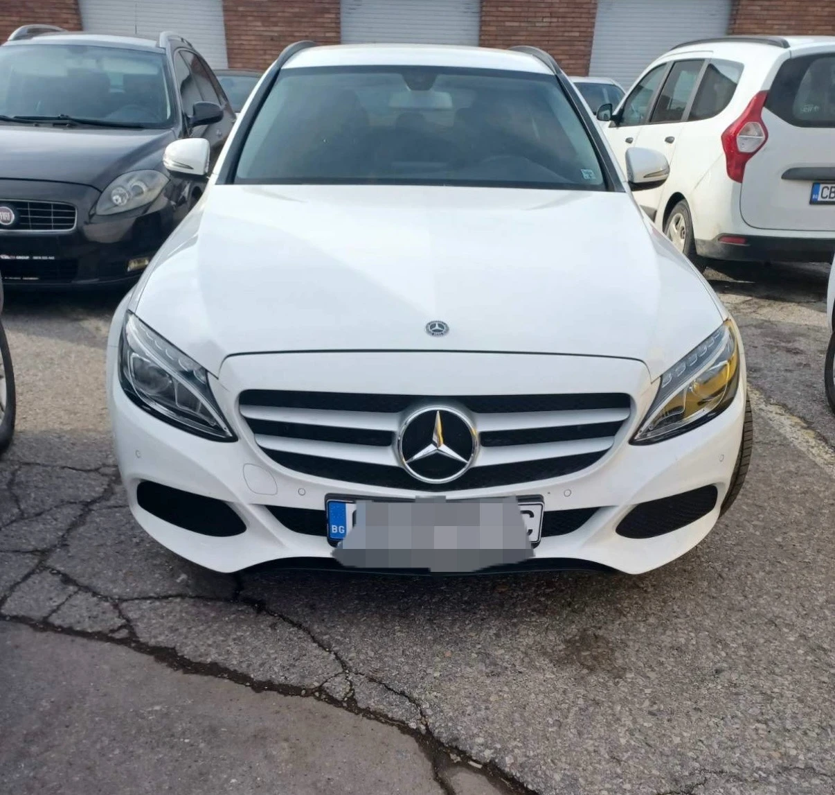 Mercedes-Benz C 180, снимка 2 - Автомобили и джипове - 53730724