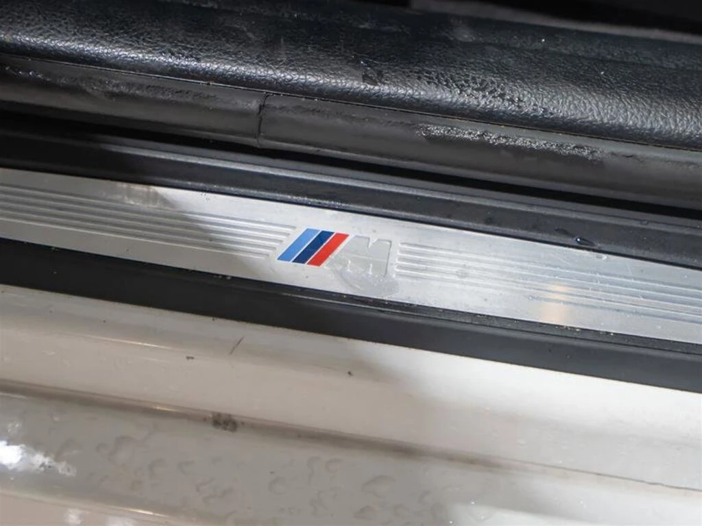 BMW 340 i xDrive M SUNROOF ПОДГРЕВ ВОЛАН БЕЗ ТЪРГ РЪЧКА - изображение 8