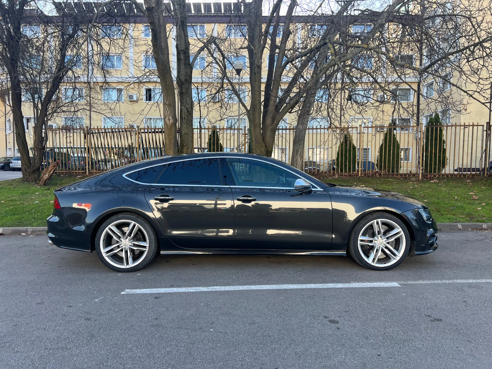 Audi S7 QUATTRO V8 TFSI - изображение 4