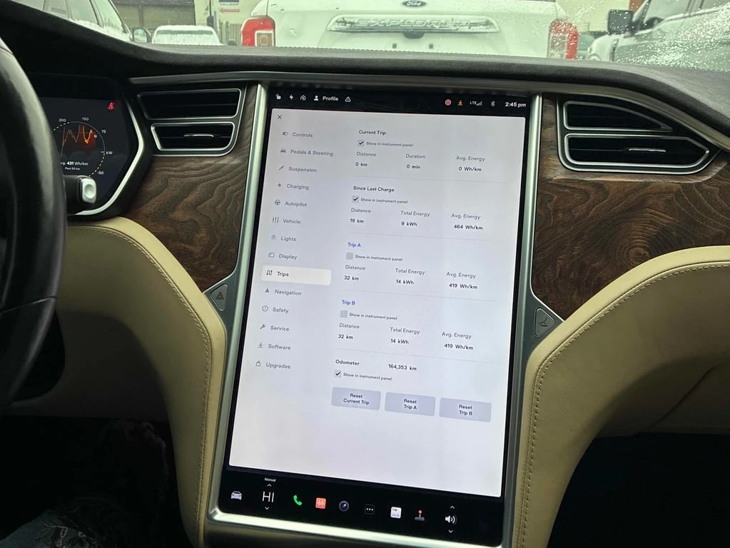 Tesla Model S * AWD * CARFAX * БЕЗ ПЪРВОНАЧАЛНА ВНОСКА - изображение 9