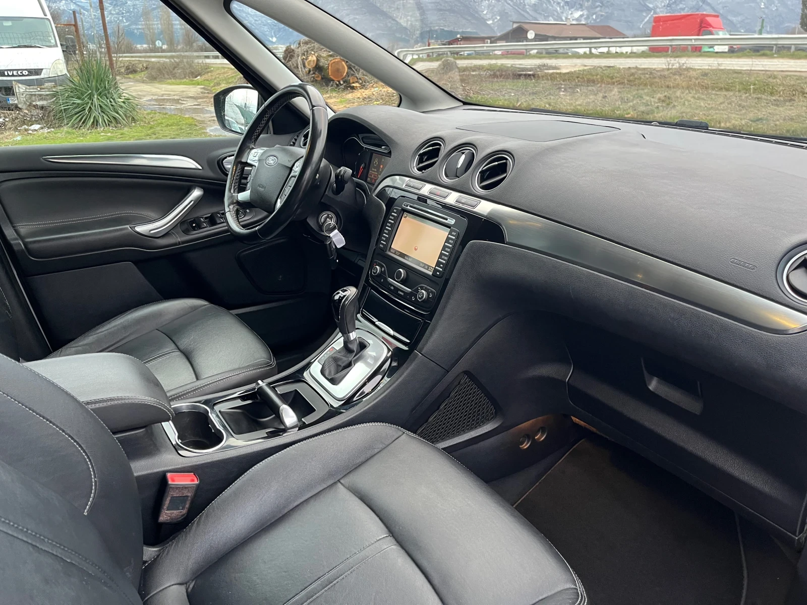 Ford S-Max 2.0TDCI-163-NAVI-ITALIA - изображение 5