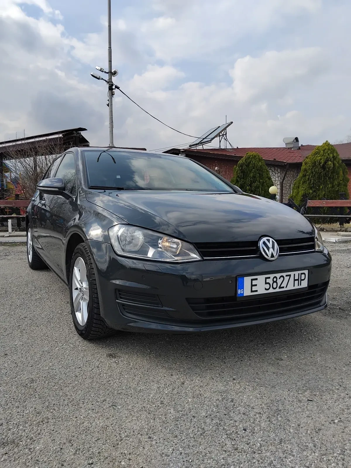 VW Golf 1.2 tsi, снимка 3 - Автомобили и джипове - 54032519