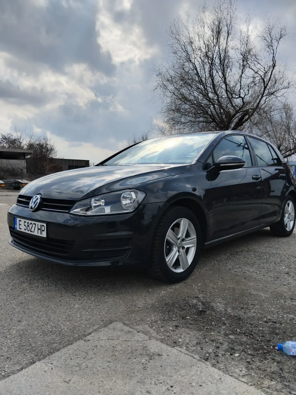 VW Golf 1.2 tsi, снимка 2 - Автомобили и джипове - 54032519
