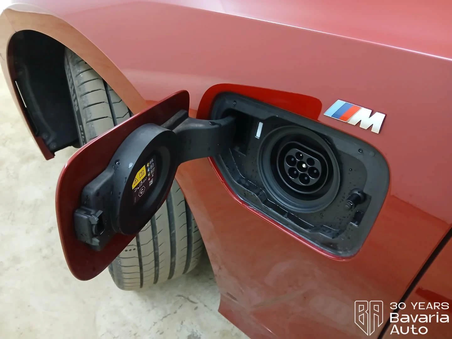 BMW 330 e Touring M Sport Paket Sportautomatic | Mobile.bg � ����������� 15