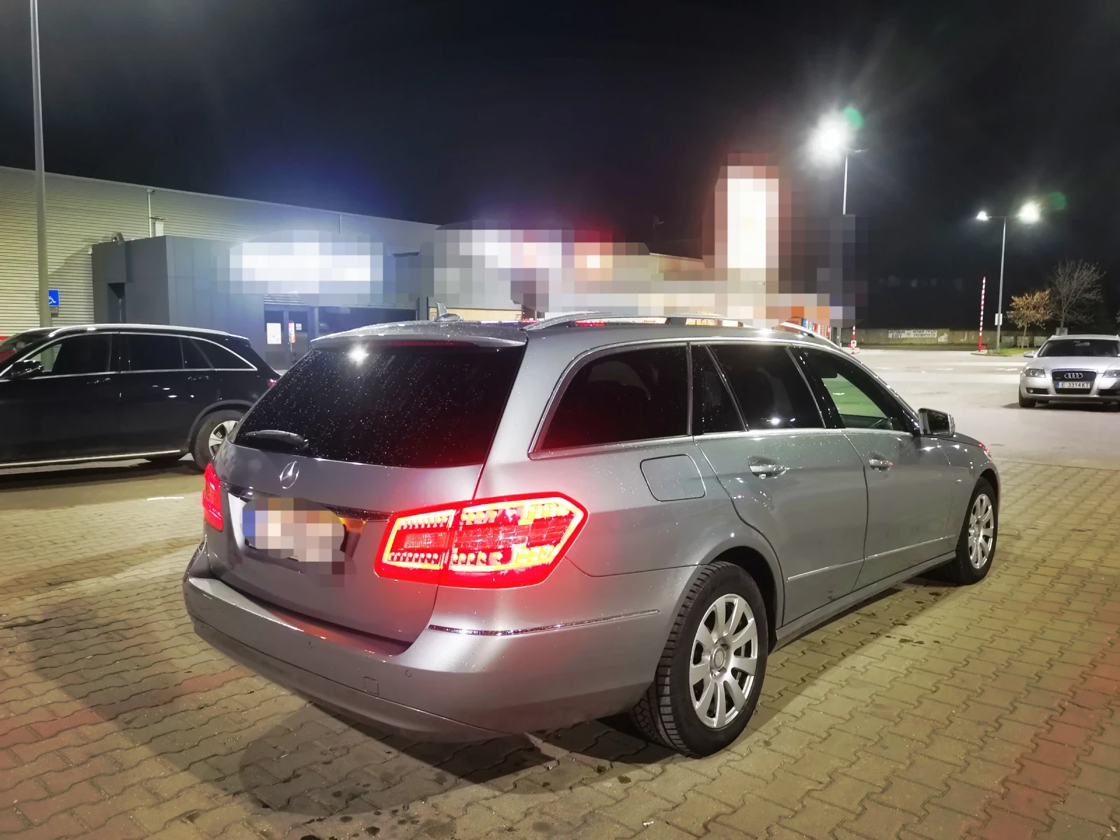 Mercedes-Benz E 220 2.2, снимка 9 - Автомобили и джипове - 54367703