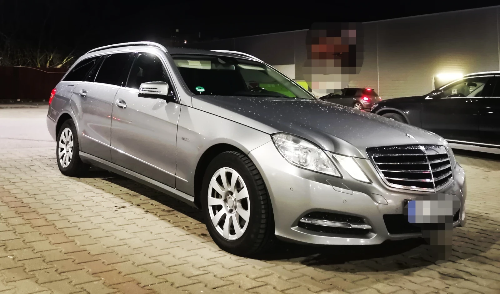 Mercedes-Benz E 220 2.2, снимка 4 - Автомобили и джипове - 54367703