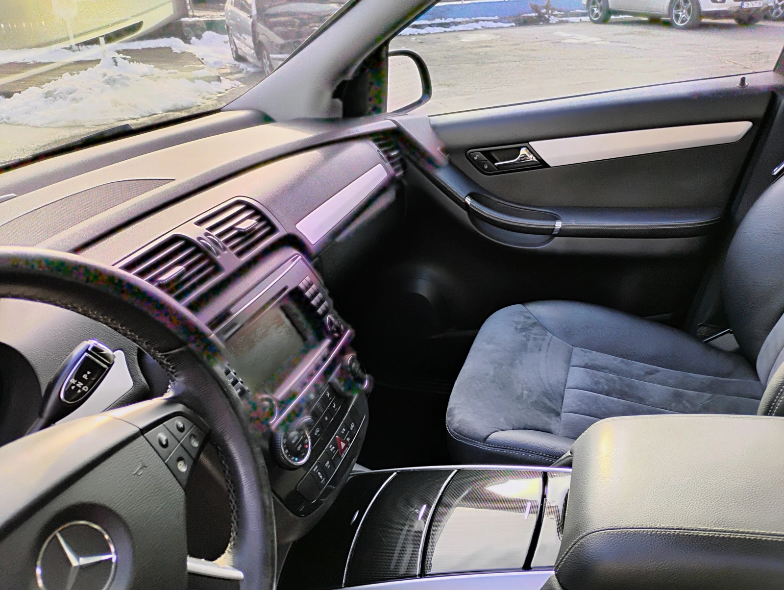 Mercedes-Benz R 320 Спорт, снимка 4 - Автомобили и джипове - 54753718