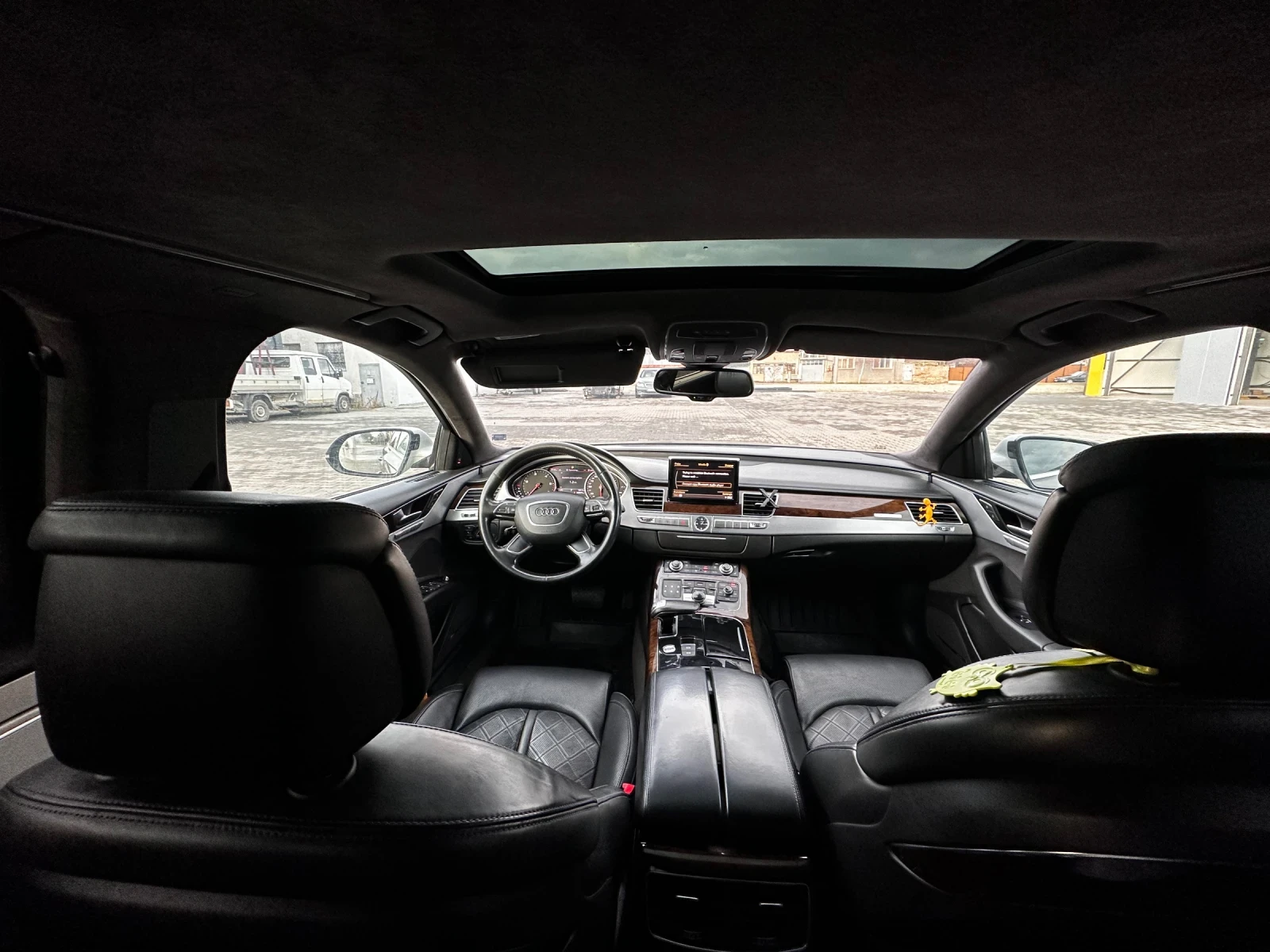 Audi A8 3.0 TDI, снимка 10 - Автомобили и джипове - 54792620
