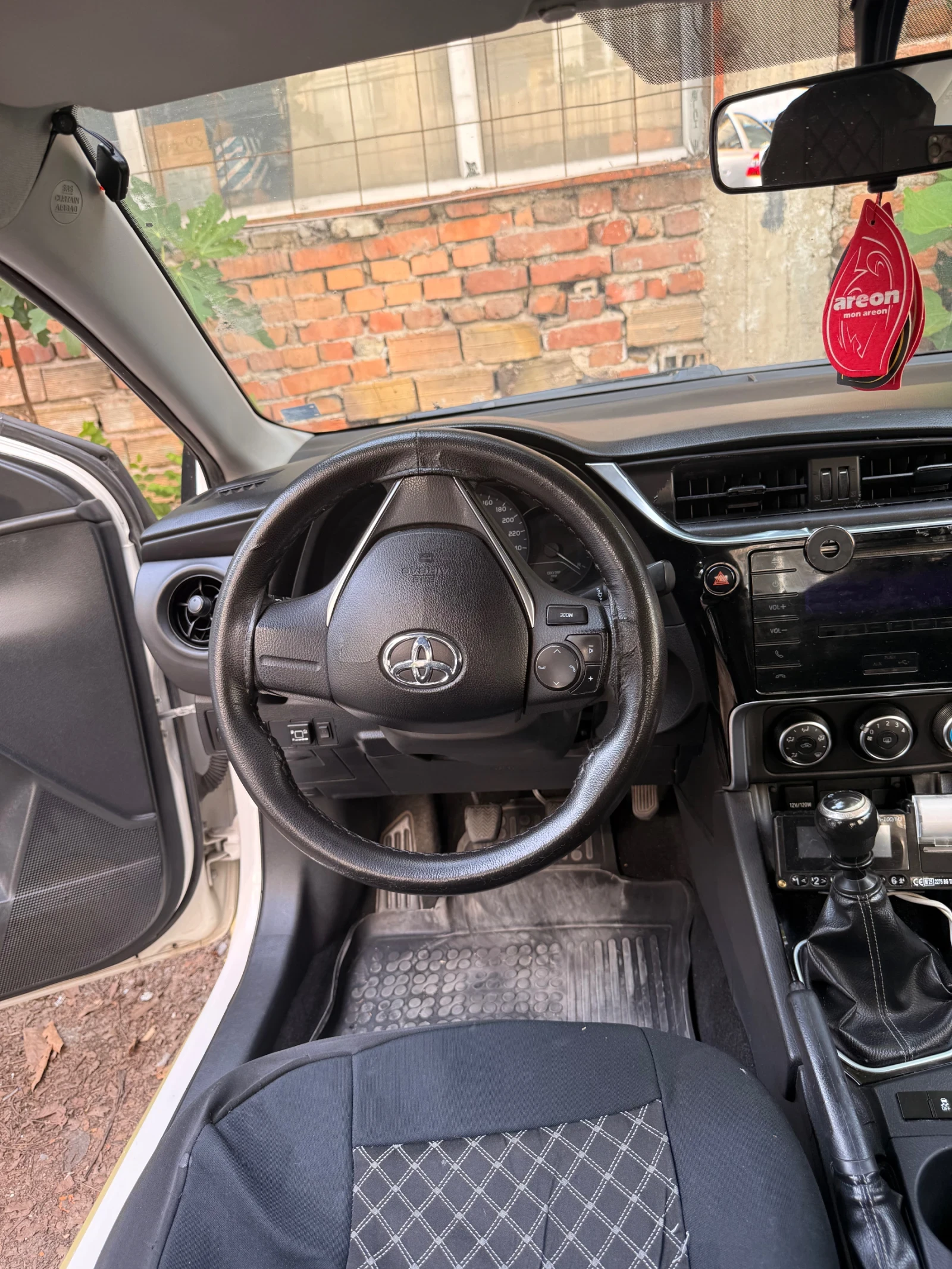 Toyota Corolla, снимка 5 - Автомобили и джипове - 54921675