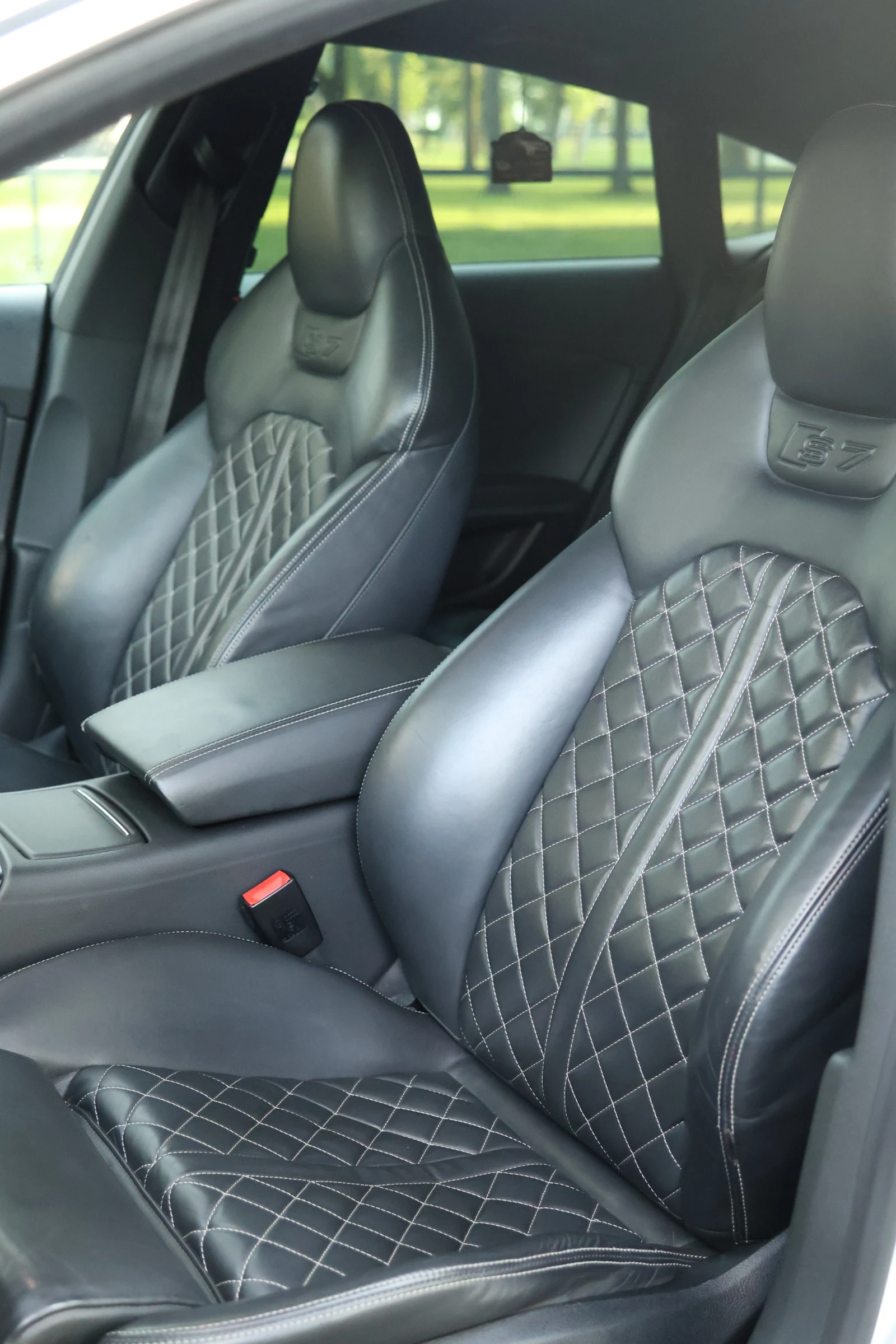 Audi S7, снимка 8 - Автомобили и джипове - 55111489