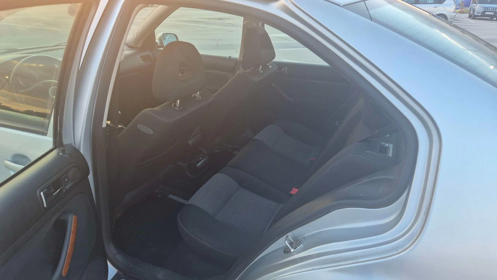 VW Bora, снимка 13 - Автомобили и джипове - 55287573