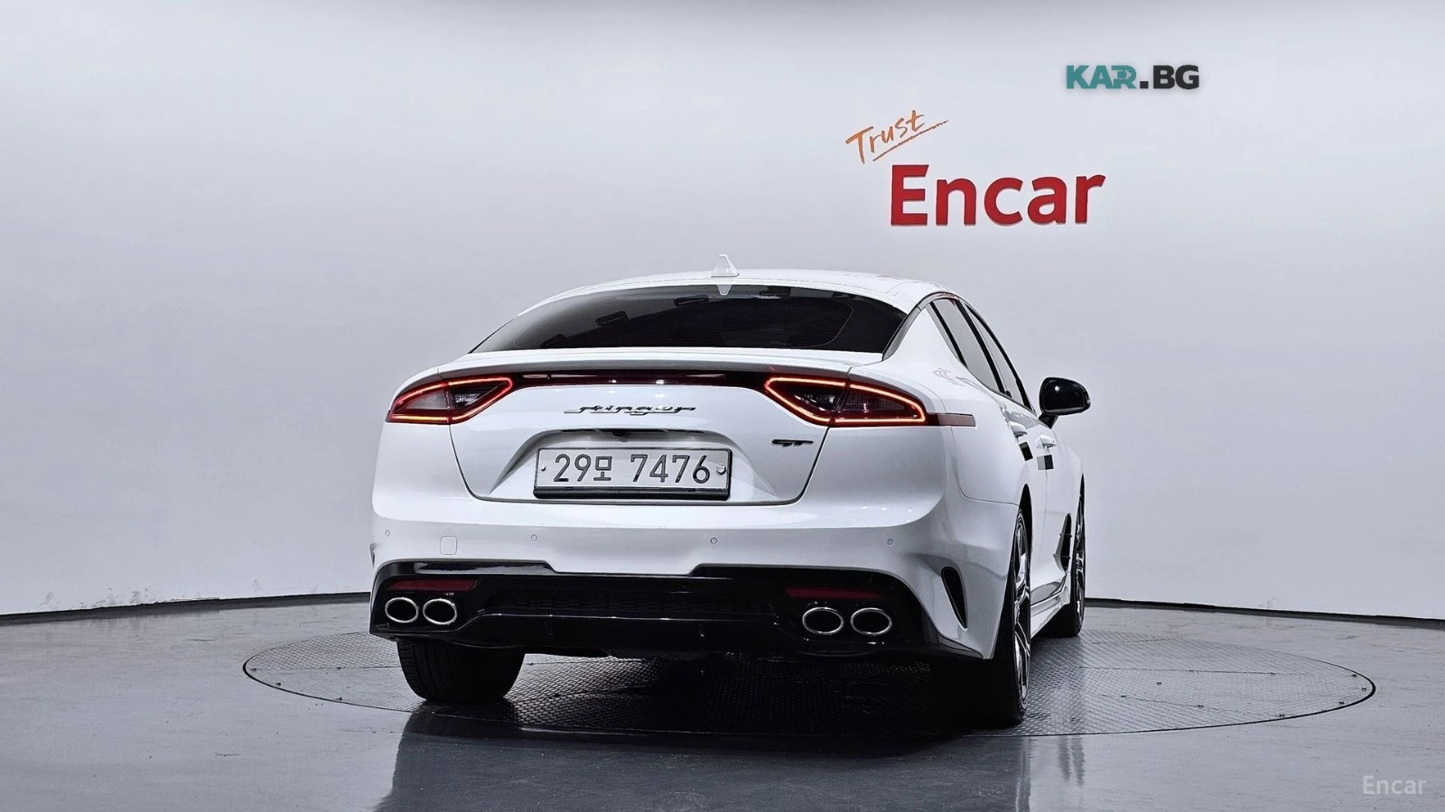 Kia Stinger 3.3 GT TURBO* ОБДУХ* 360* HUD* НАВИ* КАМЕРА , снимка 4 - Автомобили и джипове - 56047788