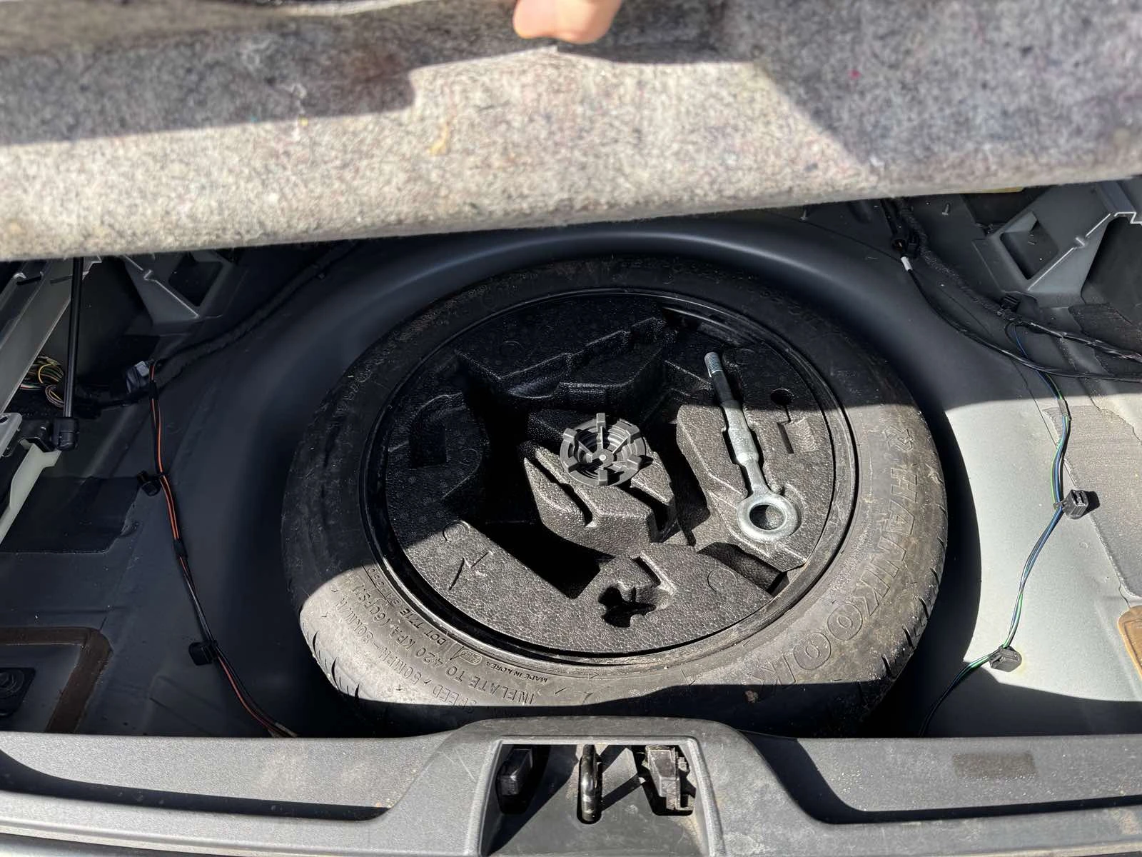 Volvo V70 D4, снимка 6 - Автомобили и джипове - 56598028