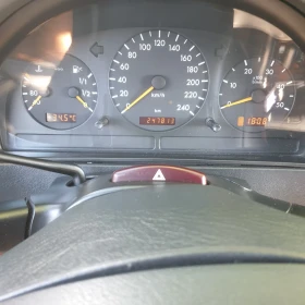 Mercedes-Benz ML 270, снимка 12