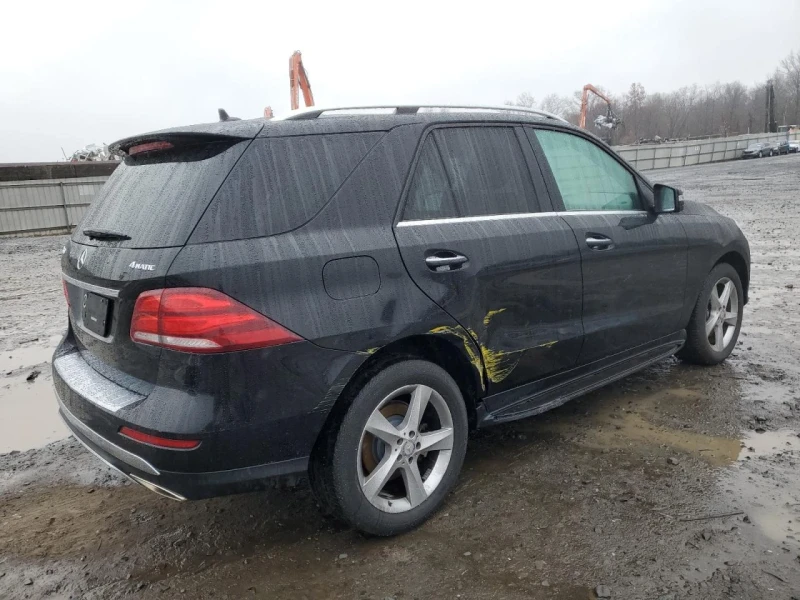 Mercedes-Benz GLE 350, снимка 3 - Автомобили и джипове - 49002553