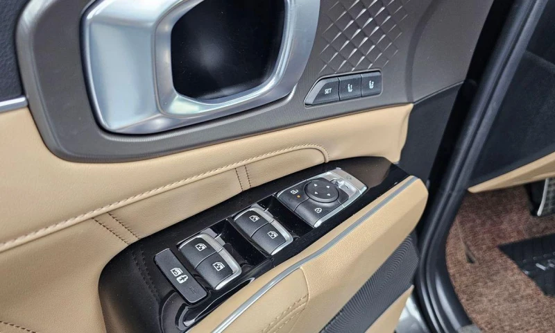 Kia Sorento Diesel 2.2 2WD Signature, снимка 13 - Автомобили и джипове - 52109594