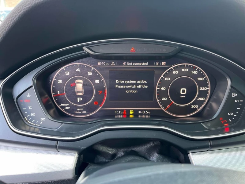 Audi Q5 * Technik * CARFAX * БЕЗ ПЪРВОНАЧАЛНА ВНОСКА, снимка 8 - Автомобили и джипове - 53194255